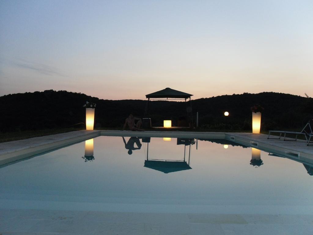 Agriturismo Podere Borgognano 마사마리티마 외부 사진