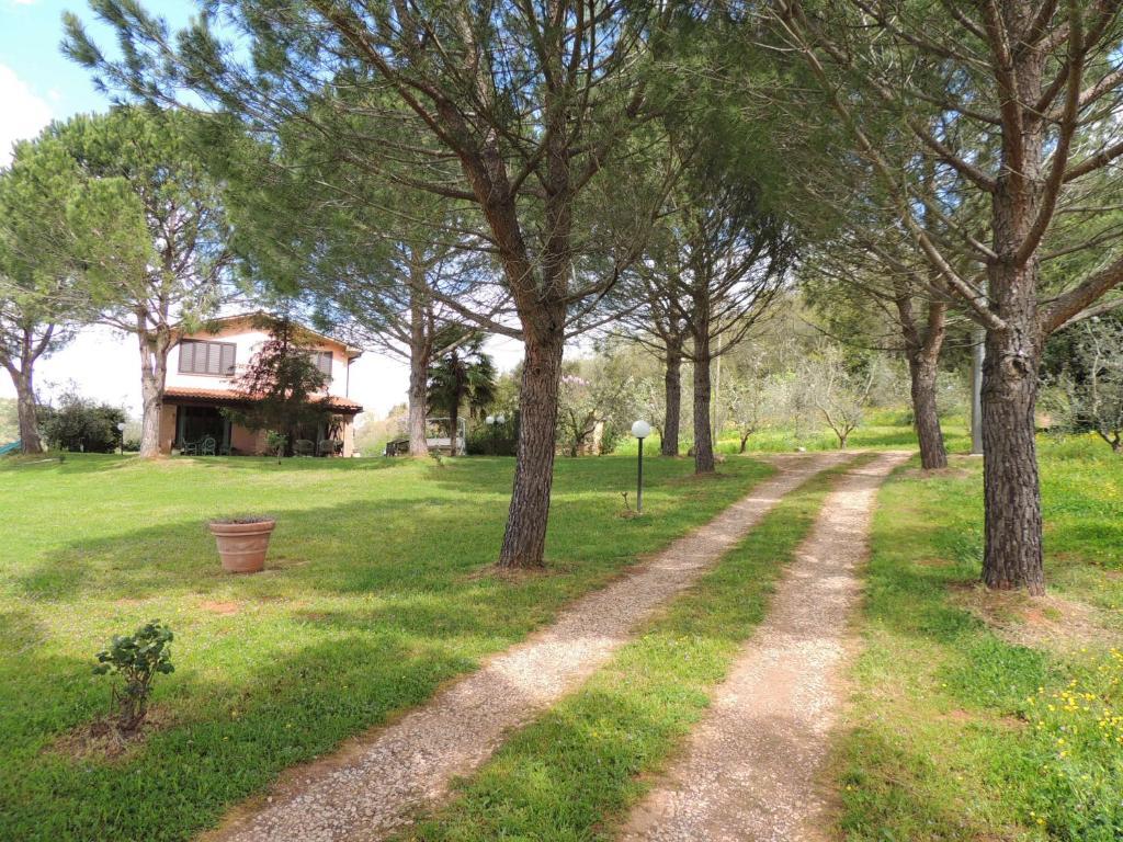 Agriturismo Podere Borgognano 마사마리티마 외부 사진